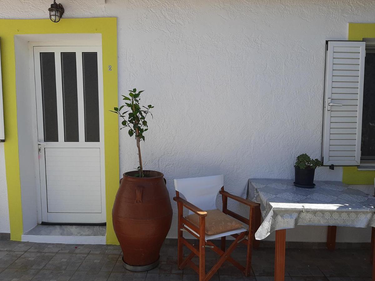 Apartment Lemon Garden 2